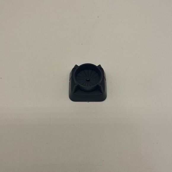 GI Joe ARAH. 1988.‎ Bugg. Parts. Front Jet Intake ORIGINAL - Picture 1 of 2